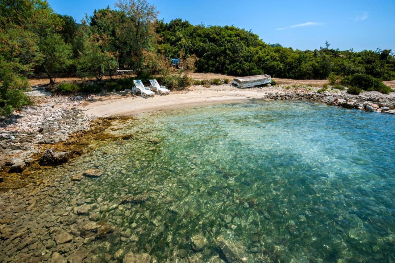 Secluded Fisherman'S Cottage Cove Zuborovica, Pasman - 321 Mrljane Dış mekan fotoğraf