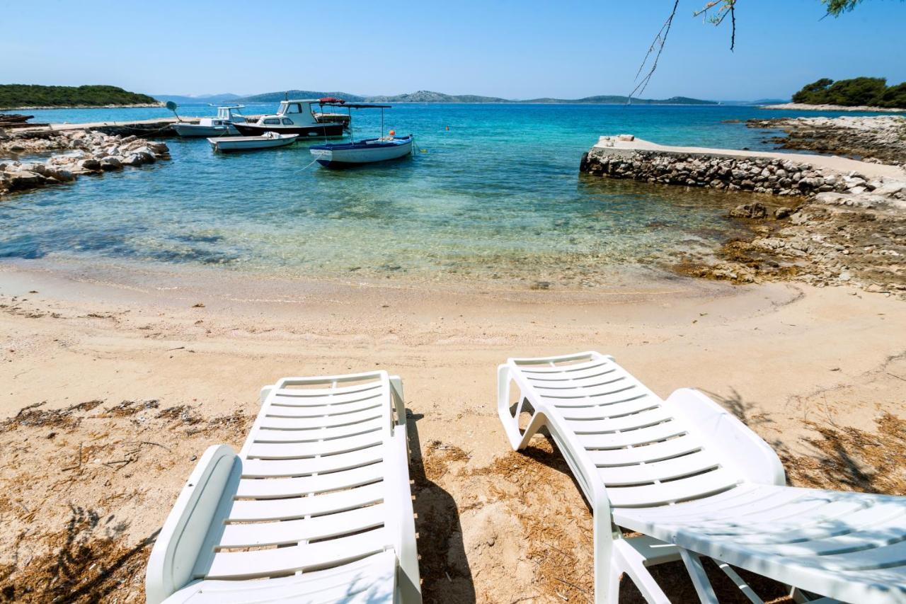 Secluded Fisherman'S Cottage Cove Zuborovica, Pasman - 321 Mrljane Dış mekan fotoğraf