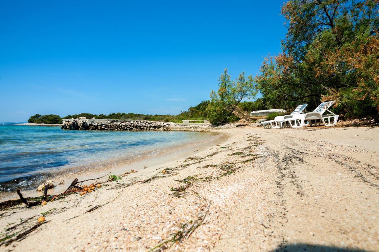 Secluded Fisherman'S Cottage Cove Zuborovica, Pasman - 321 Mrljane Dış mekan fotoğraf